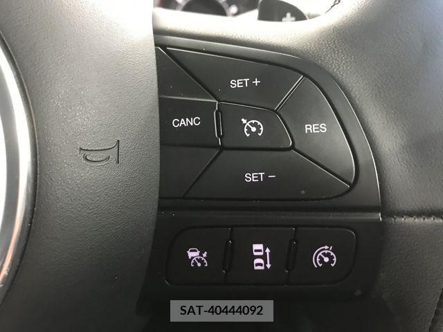 Fiat 500X 2017-12 242209-16