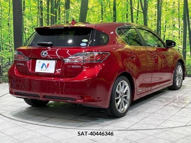 Lexus CT 2012-12 391804-17