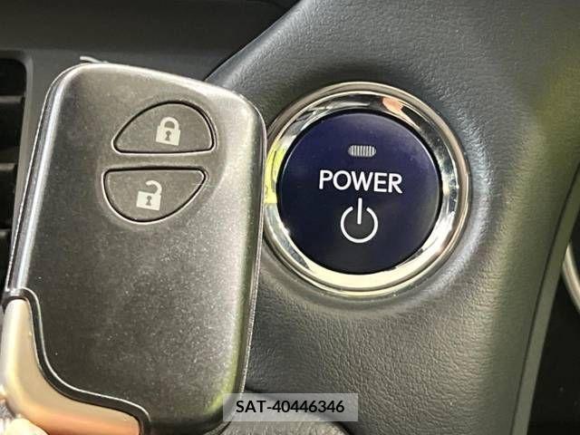 Lexus CT 2012-12 391804-7