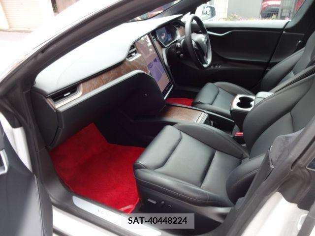 Tesla MODEL S 2020-12 374790-12