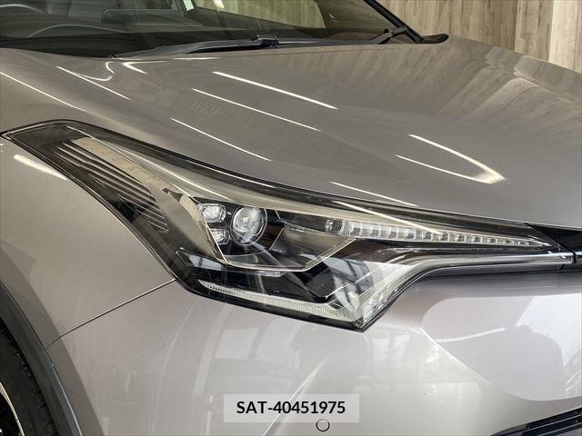 Toyota C-HR 2017-11 265245-9