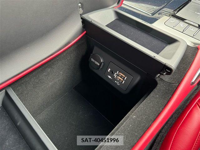 Lexus LS 2022-01 206530-12