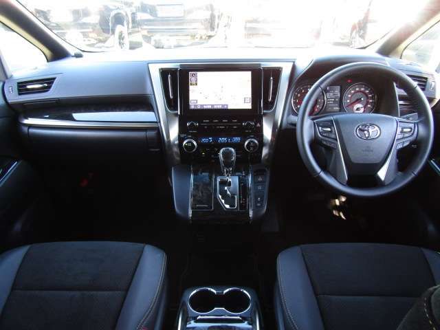 Toyota ALPHARD 2022-05 15029-9