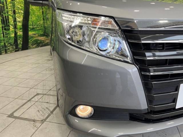 Toyota NOAH 2015-07 24111-12