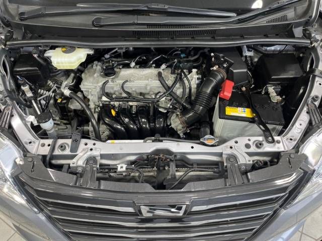 Toyota NOAH 2015-07 24111-18