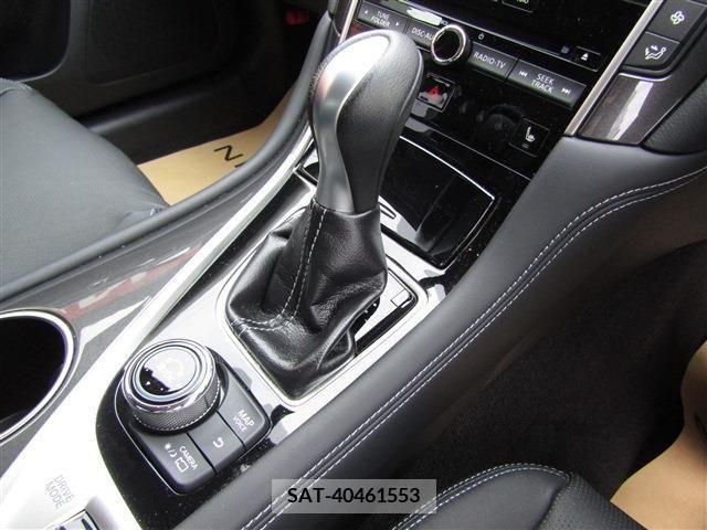 Nissan SKYLINE 2015-07 330624-13