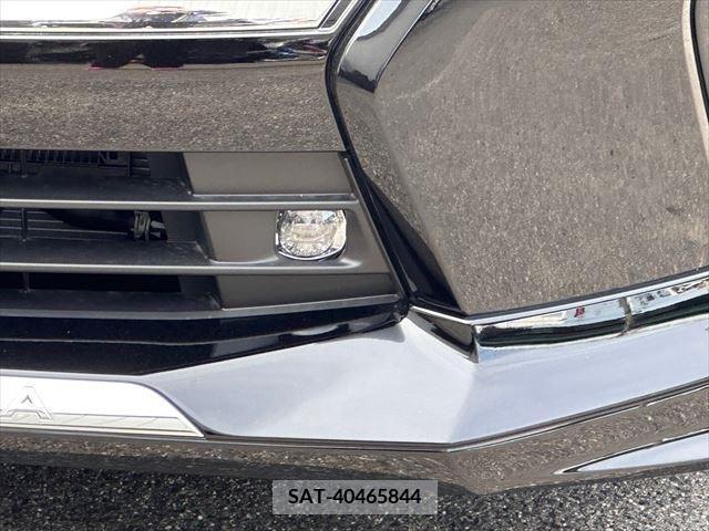 Nissan SERENA 2023-05 284251-10