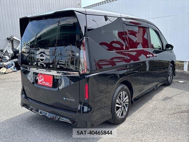 Nissan SERENA 2023-05 284251-4