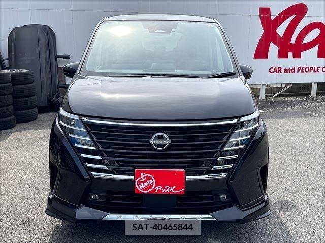 Nissan SERENA 2023-05 284251-1