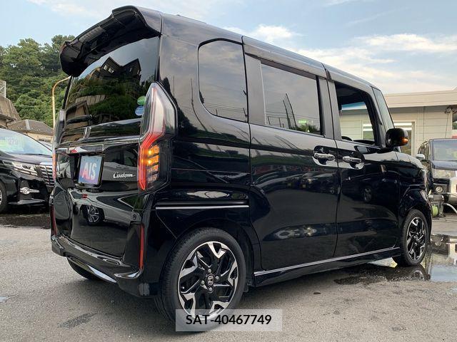 Honda N BOX CUSTOM 2017-12 351071-1