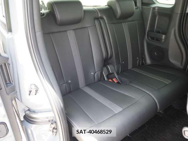 Honda N BOX CUSTOM 2023-10 335364-11
