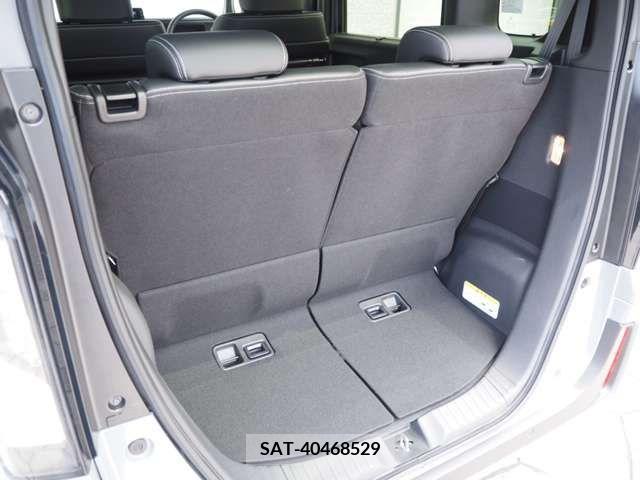 Honda N BOX CUSTOM 2023-10 335364-12