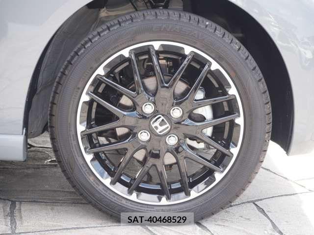 Honda N BOX CUSTOM 2023-10 335364-8