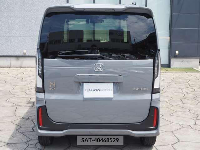 Honda N BOX CUSTOM 2023-10 335364-6