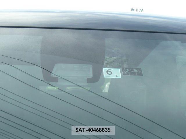 Toyota VOXY 2016-06 252241-21