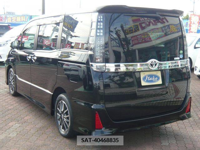 Toyota VOXY 2016-06 252241-5