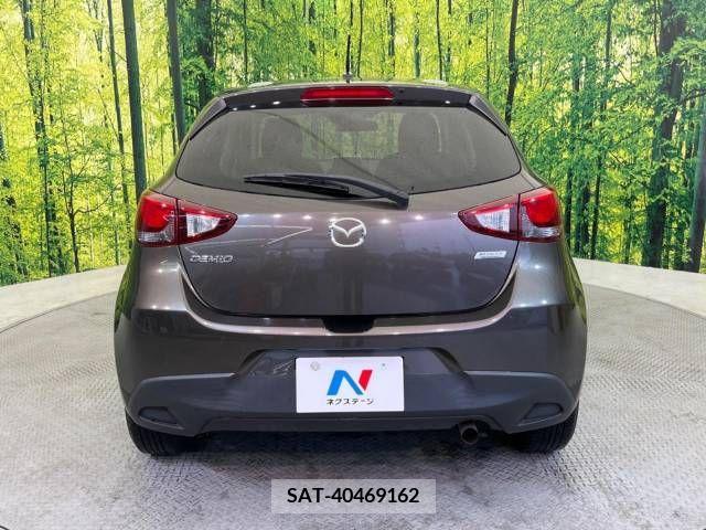 Mazda DEMIO 2016-05 269544-15