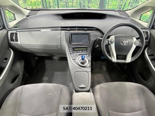 Toyota PRIUS 2009-10 366462-1