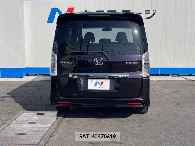 Honda STEP WGN 2013-06 250544-15