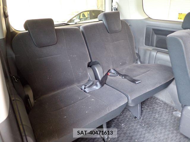 Toyota VOXY 2010-01 289235-16