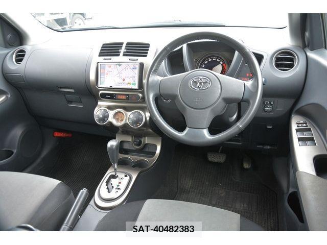 Toyota IST 2011-07 273461-9