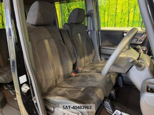 Honda N BOX CUSTOM 2018-02 365004-8