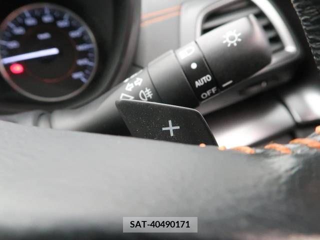 Subaru SUBARU 2017-05 222065-6