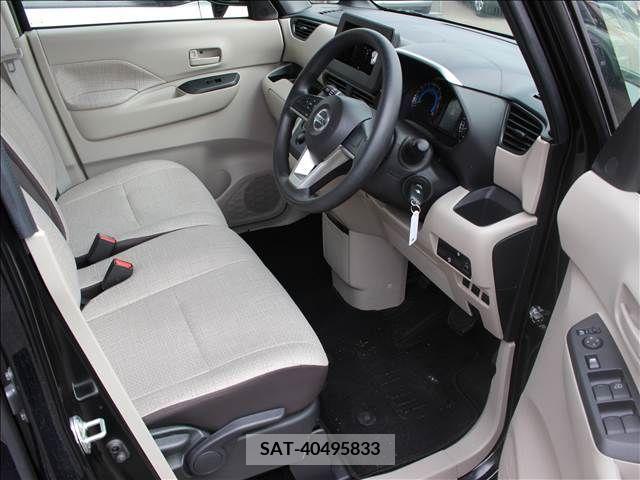 Nissan ROOX 2022-04 252139-15