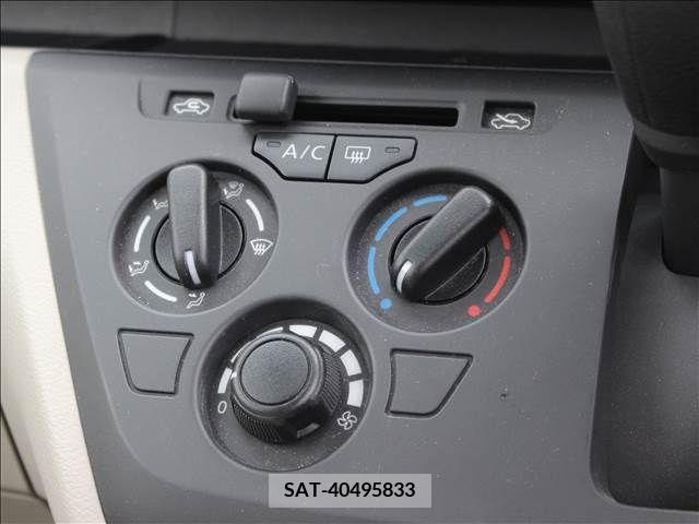 Nissan ROOX 2022-04 252139-18