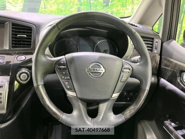 Nissan ELGRAND 2016-03 221129-12