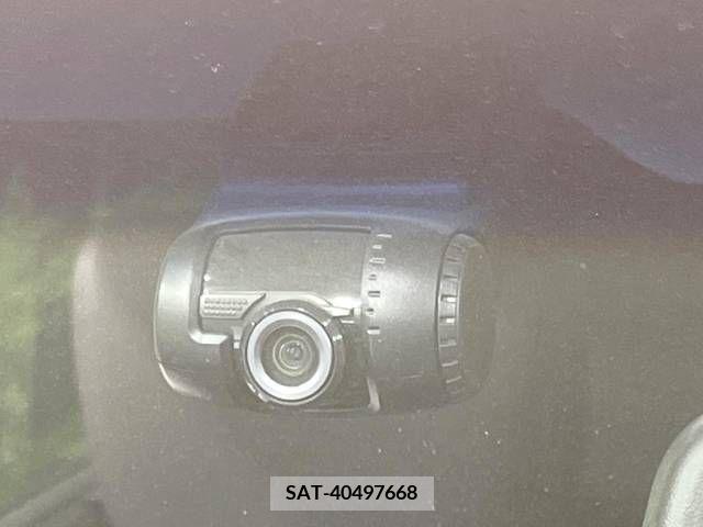 Nissan ELGRAND 2016-03 221129-6