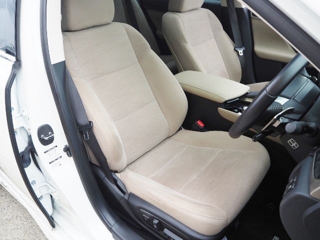 Lexus GS 2016-02 7095-11