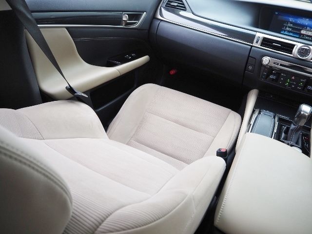 Lexus GS 2016-02 7095-27
