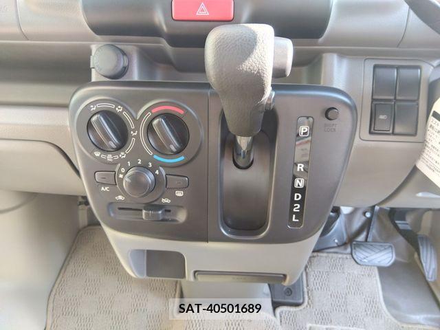 Suzuki EVERY 2023-04 268955-12