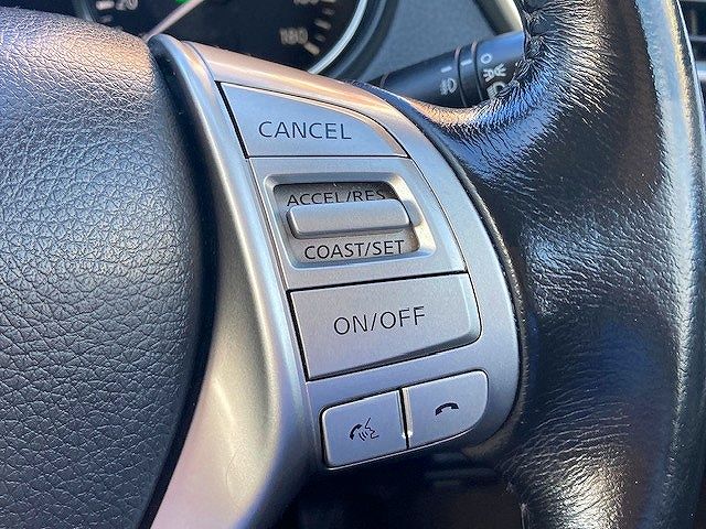 Nissan X-TRAIL 2016-04 23749-21
