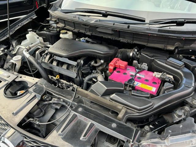 Nissan X-TRAIL 2016-04 23749-27