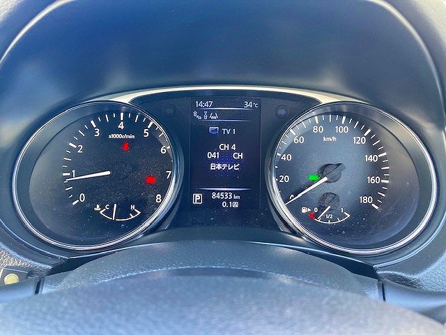 Nissan X-TRAIL 2016-04 23749-7