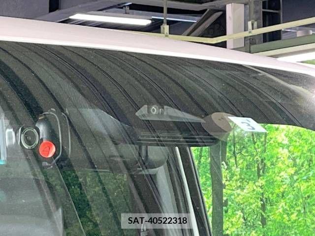 Toyota VOXY 2023-03 289033-7