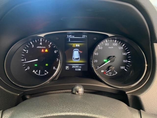 Nissan X-TRAIL 2017-03 23647-12