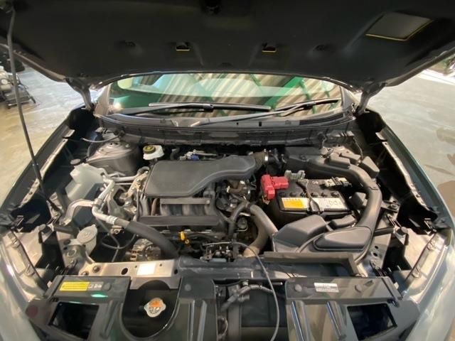 Nissan X-TRAIL 2017-03 23647-27