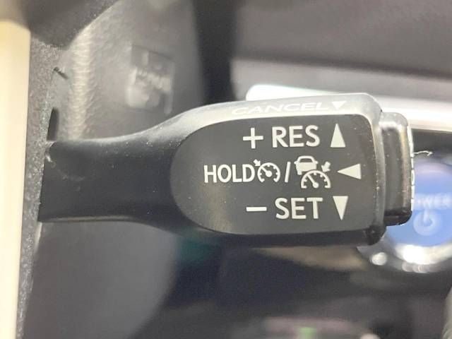 Toyota PRIUS PHV 2017-05 27331-6