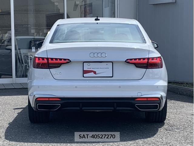 Audi A4 2021-11 261400-3