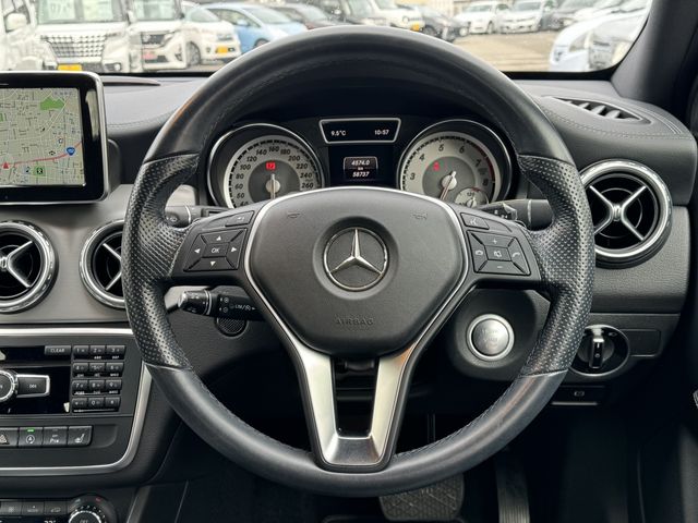 Mercedes Benz GLA-CLASS 2015-03 195844-13
