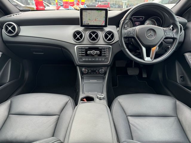 Mercedes Benz GLA-CLASS 2015-03 195844-1