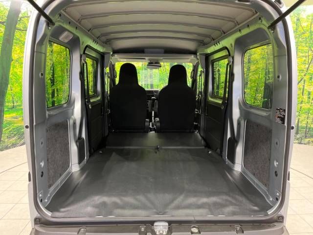 Daihatsu HIJET CARGO 2023-04 187294-10