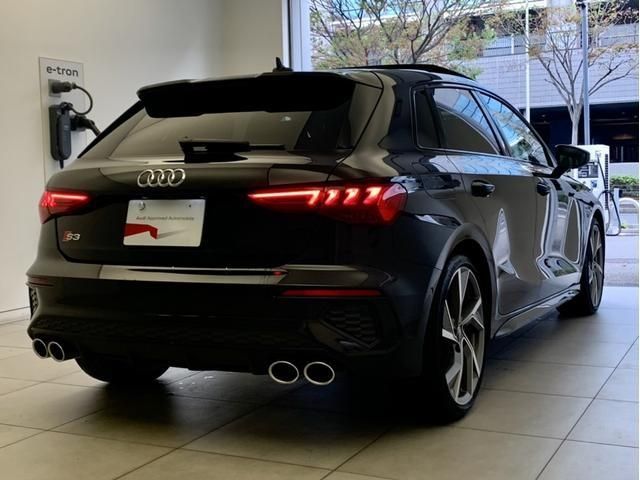 Audi S3 2021-05 24504-1