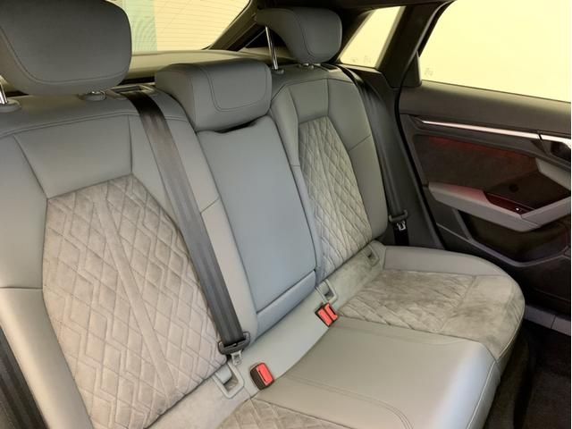 Audi S3 2021-05 24504-14