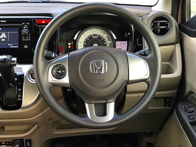 Honda N-WGN 2018-05 12547-13