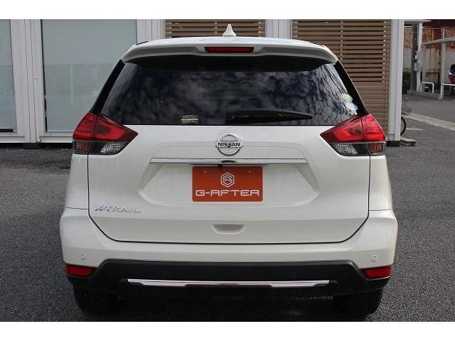 Nissan X-TRAIL 2017-11 10598-7