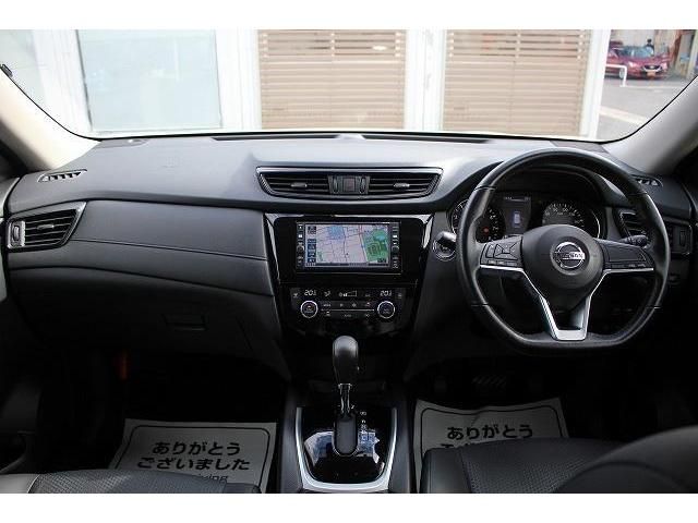 Nissan X-TRAIL 2017-11 10598-14